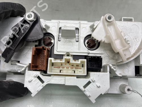 climate-control-peugeot-expert-van-vf3a_-vf3u_-vf3x_-2007-37171531 main image