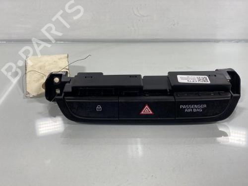 Warning switch KIA XCEED (CD) 1.6 CRDi 136 | BP19995749I22 - Image 3