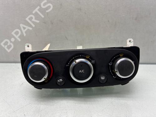 Used Climate control Climate control 38274107 38274107