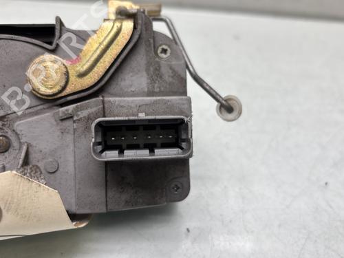 Used Front right lock Front right lock 33484279 33484279