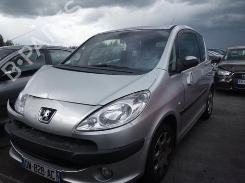 Front wiper motor PEUGEOT 1007 (KM_) 1.4 HDi | BP20333172M29 