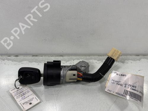 Used Ignition barrel Ignition barrel PEUGEOT 107 (PM_, PN_) 1.0 (68 hp) 30826081 30826081