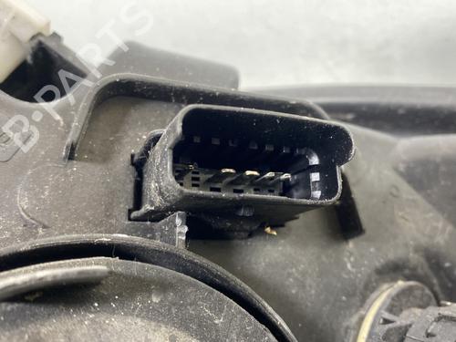 Right headlight RENAULT GRAND SCÉNIC III (JZ0/1_) 1.5 dCi (JZ09, JZ0D, JZ10, JZ14, JZ1G, JZ29, JZ2C) | BP29371866C29 