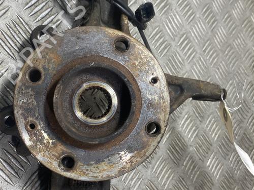 Used Left front steering knuckle Left front steering knuckle PEUGEOT 5008 (0U_, 0E_) 1.6 BlueHDi 120 (120 hp) 29940050 29940050