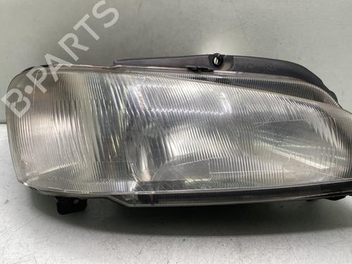 Used Right headlight PEUGEOT 106 II (1A_, 1C_) 1.0 i (50 hp) 32126119
