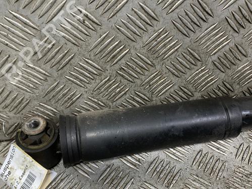 Used Left rear shock absorber Left rear shock absorber RENAULT MEGANE IV Hatchback (B9A/M/N_) 1.2 TCe 130 (B9MR) (130 hp) 34525142 34525142