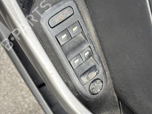 Used Parts PEUGEOT 308 I (4A_, 4C_) 1.6 HDi 4868991