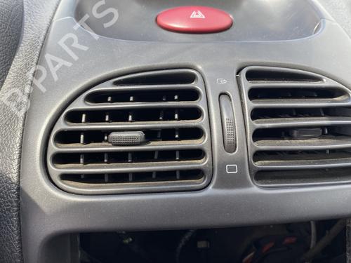 Left sun visor PEUGEOT 206 Hatchback (2A/C) 1.9 D | BP28281261I1 