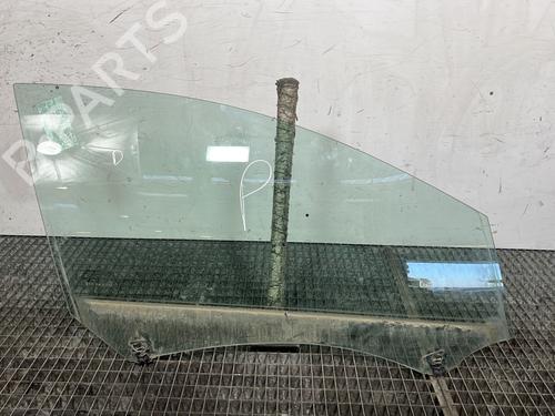 front-right-door-window-renault-megane-iv-hatchback-b9amn_-2015-32524553 main image