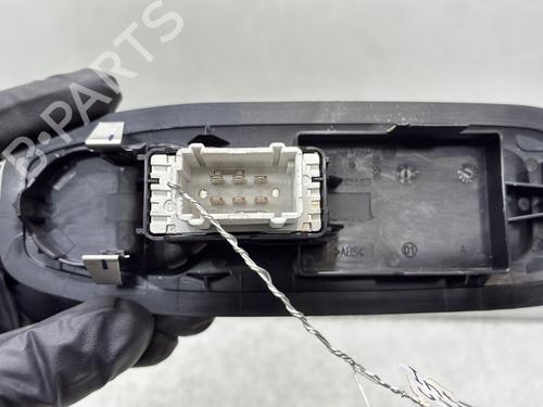 Used Right front window switch Right front window switch PEUGEOT 208 I (CA_, CC_) 1.2 VTI 82 (82 hp) 33742501 33742501