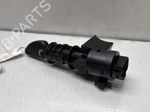 Clé de contact ALFA ROMEO 147 (937_) 1.9 JTDM 8V (937.AXD1A, 937.AXU1A, 937.BXU1A) (120 hp) 31880916