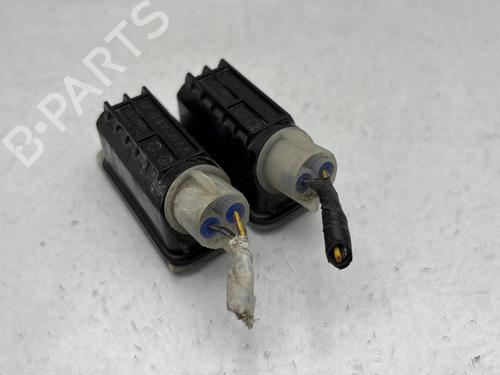 licence-plate-light-ford-transit-v363-van-fcd-fdd-2013-28281580 main image