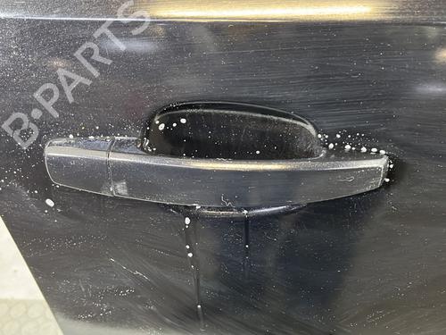 Used Right front door Right front door 32126149 32126149