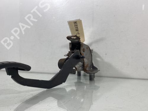 koblingspedal RENAULT CLIO III (BR0/1, CR0/1) 1.5 dCi (BR17, CR17) (86 hp) 29507326