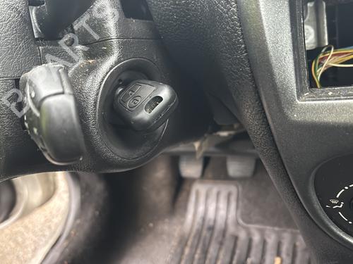 Forkjerm høyre PEUGEOT 206 Hatchback (2A/C) 1.4 i | BP28184899C42 