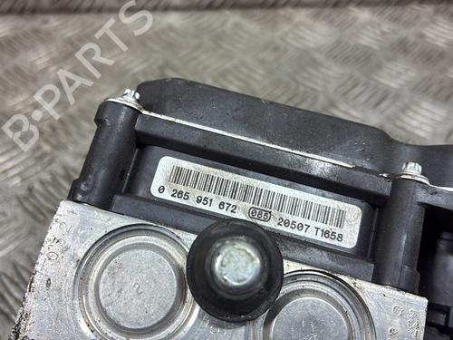 Used ABS pump ABS pump PEUGEOT 508 SW I (8E_) 2.0 HDi RXH Hybrid4 (200 hp) 34183285 34183285