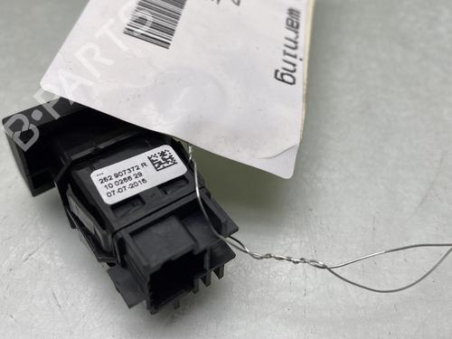 warning-switch-renault-zoe-bfm_-2012-25446304 main image