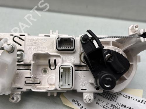 climate-control-renault-clio-iv-bh_-2012-2013-2014-2015-2016-2017-2018-2019-2020-2021-33204266 main image