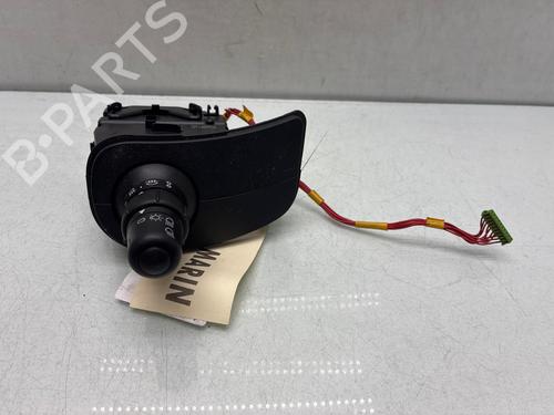 Used Switch Switch RENAULT CLIO III (BR0/1, CR0/1) 1.5 dCi (BR17, CR17) (86 hp) 39653554 39653554