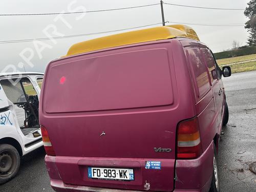 Right headlight MERCEDES-BENZ VITO Van (W638) 108 CDI 2.2 (638.094) | BP32386501C29