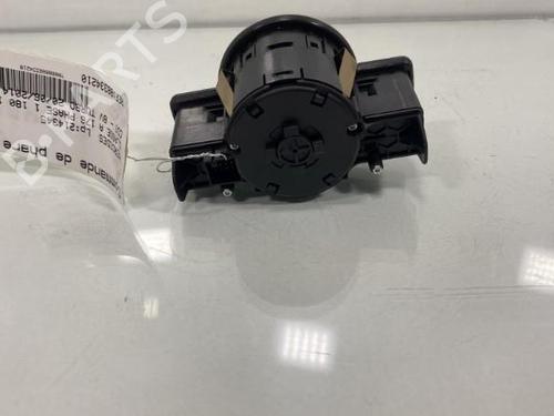 Used Headlight switch Headlight switch MERCEDES-BENZ A-CLASS (W176) A 180 CDI / d (176.012) (109 hp) 19967633 19967633