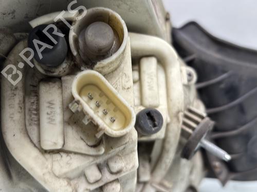 right-taillight-opel-astra-j-p10-2009-2010-2011-2012-2013-2014-2015-2016-32524594 main image