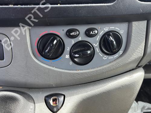 Front right interior door handle RENAULT TRAFIC II Bus (JL) 2.0 dCi 90 (JL00, JL01, JL0H, JL0M, JL0P, JL0S) | BP29995770I14 - Image 28