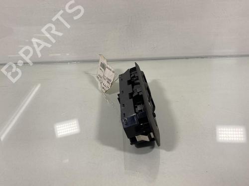 Used Left front window switch Left front window switch FORD MONDEO IV (BA7) [2007-2015] 19999582 19999582