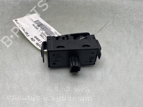 switch-dacia-logan-mcv-ii-2013-24202089 main image