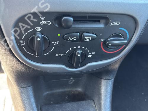Forkjerm venstre PEUGEOT 206 Hatchback (2A/C) 1.4 i | BP28184934C41 
