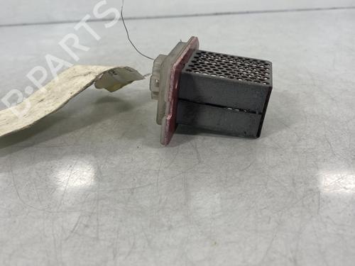 Used Heater resistor Heater resistor OPEL AGILA A (H00) 1.2 16V (F68) (75 hp) 20001636 20001636