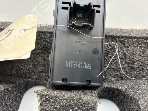Used Right front window switch Right front window switch OPEL ASTRA K (B16) 1.5 CRDI (68) (122 hp) 36281518 36281518