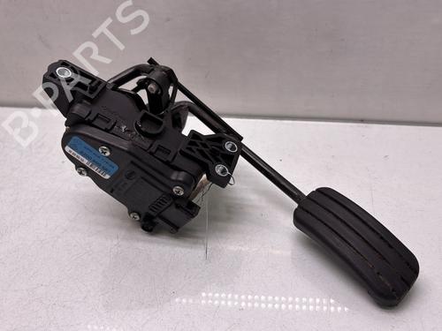 Used Pedal RENAULT CLIO II (BB_, CB_) 1.5 dCi (B/CB3M) (64 hp) 32470011