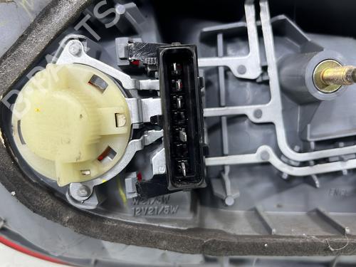 Used Right taillight Right taillight TOYOTA YARIS (_P1_) [1999-2005] 33774391 33774391