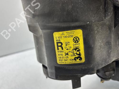 Right headlight VW POLO IV (9N_, 9A_) 1.4 TDI | BP29564717C29 