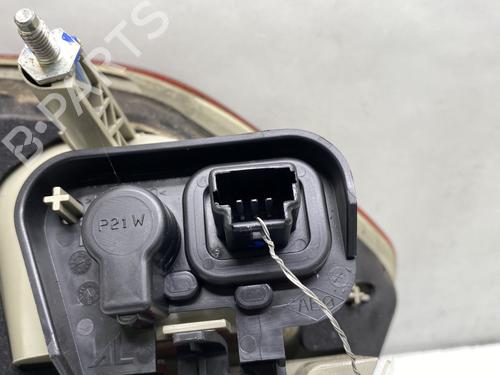 right-tailgate-light-renault-fluence-l3_-2010-25758796 main image