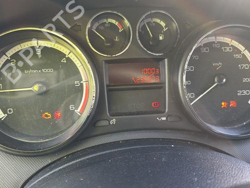 Fuse box PEUGEOT 308 I (4A_, 4C_) 1.6 HDi | BP23193467E1 