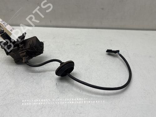 Brændstofdæksel aktuator Brændstofdæksel aktuator VW POLO V (6R1, 6C1) 1.2 (70 hp) 33331812 33331812