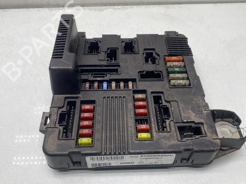 Used Electronic module RENAULT SCÉNIC II (JM0/1_) 1.5 dCi (JM1E, JM16) (106 hp) 29638396