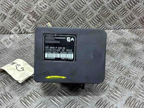 Used ABS pump ABS pump CITROËN DS3 (SA_) 1.6 HDi 110 (112 hp) 33648530 33648530