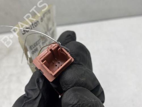 Warning switch PEUGEOT 5008 (0U_, 0E_) 1.6 HDi | BP19952648I22 
