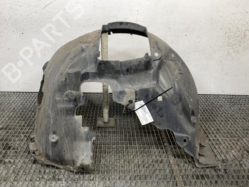 Used Wheel arch RENAULT MEGANE II Coupé-Cabriolet (EM0/1_) 1.9 dCi (120 hp) 28601055