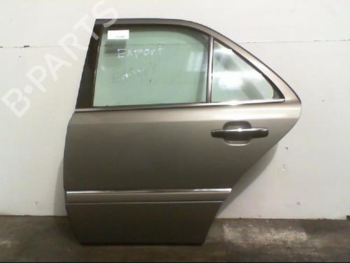 Used Left rear door MERCEDES-BENZ C-CLASS (W202) C 220 D (202.121) (95 hp) 21948866