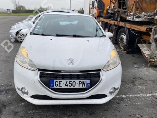 Left headlight PEUGEOT 208 I (CA_, CC_) 1.2 VTI 82 | BP28672599C28 