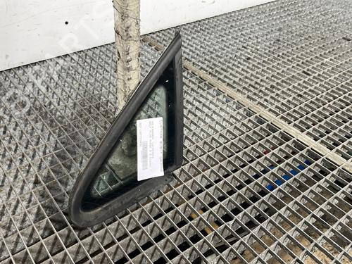 Front left quarter glass VW GOLF PLUS V (5M1, 521) 2.0 TDI | BP29422745C111 