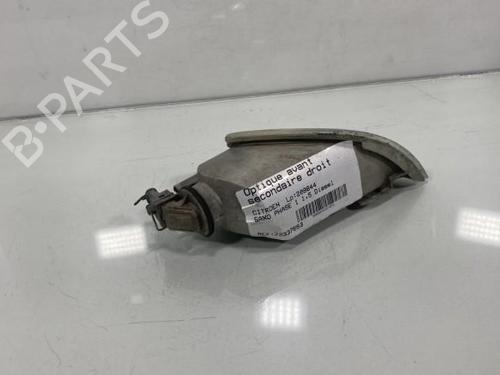 Used Right front indicator Right front indicator CITROËN SAXO (S0, S1) [1996-2004] 19973220 19973220