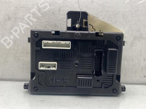 Used Fuse box Fuse box RENAULT CLIO III (BR0/1, CR0/1) [2005-2014] 19992312 19992312