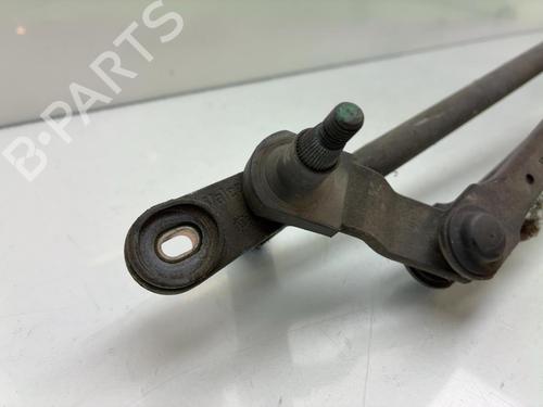 Used Front wiper motor Front wiper motor PEUGEOT 306 Hatchback (7A, 7C, N3, N5) 1.9 D (69 hp) 39902310 39902310