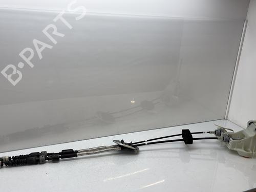 Used Gear lever KIA STONIC (YB) 1.0 T-GDi (101 hp) 32989426