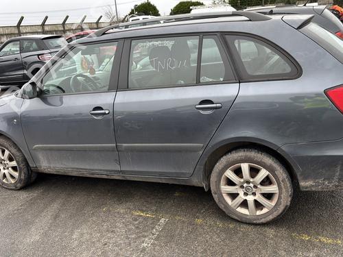 Left sun visor SKODA FABIA II Combi (545) 1.6 TDI | BP23764590I1  - Image 10